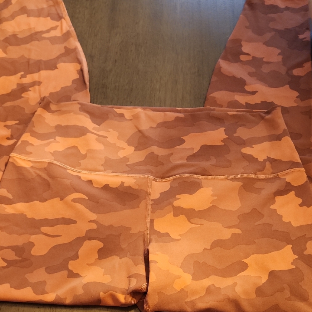 Lululemon Align Size 12 Pink Camouflage Leggings